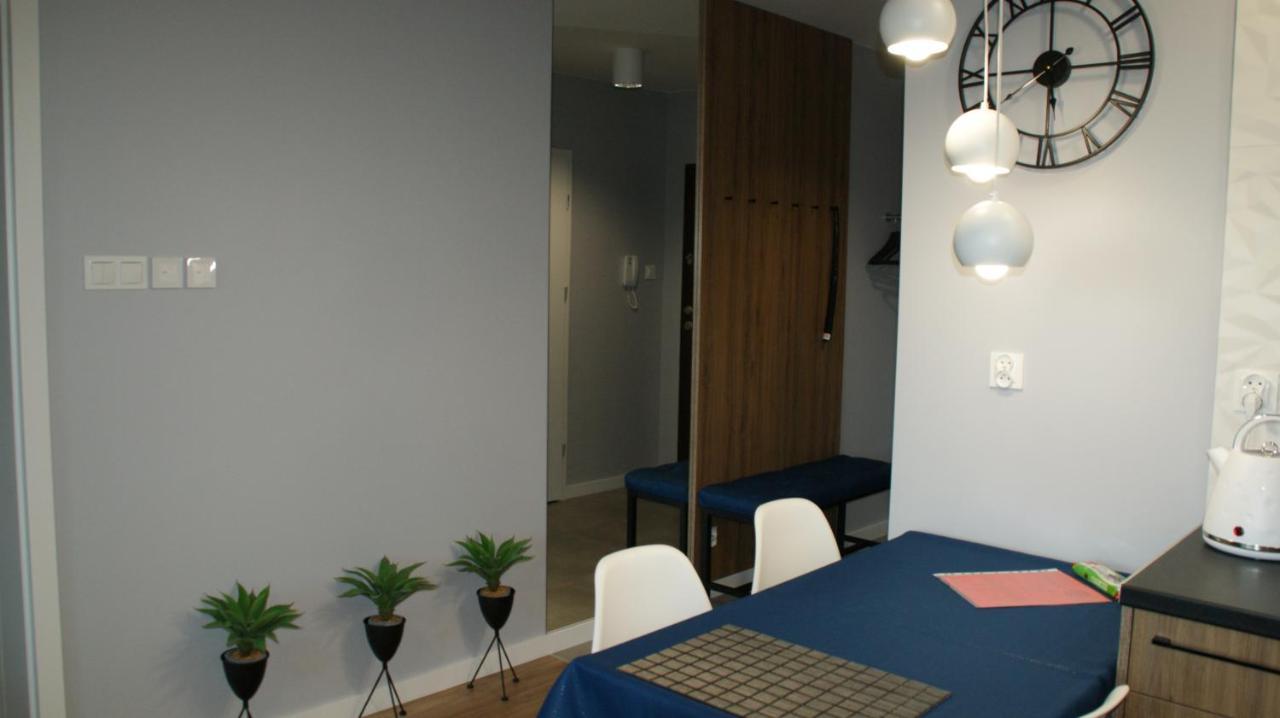 비아위스토크 Apartament Zegar 24H 아파트 외부 사진